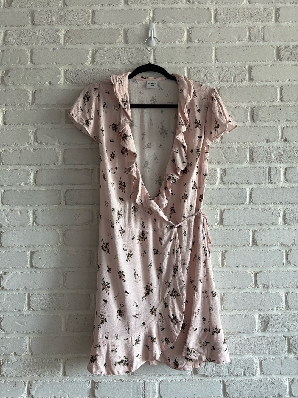 Sunday Best Blush Floral Ruffle Wrap Mini Dress, Size Medium.